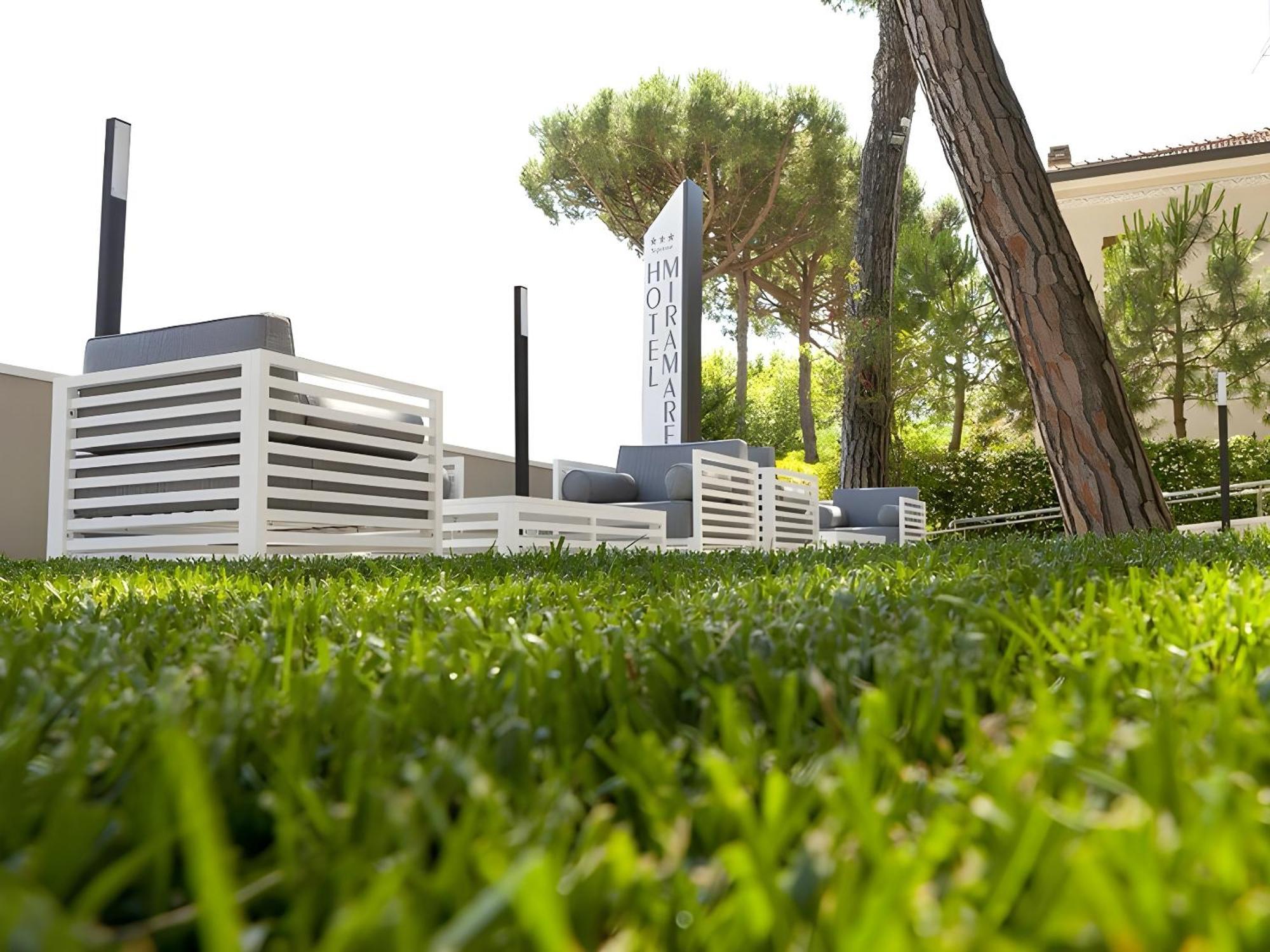 Hotel Miramare - Spa & Suites - Free Breakfast & Brunch Until 13-00 Cervia Kültér fotó