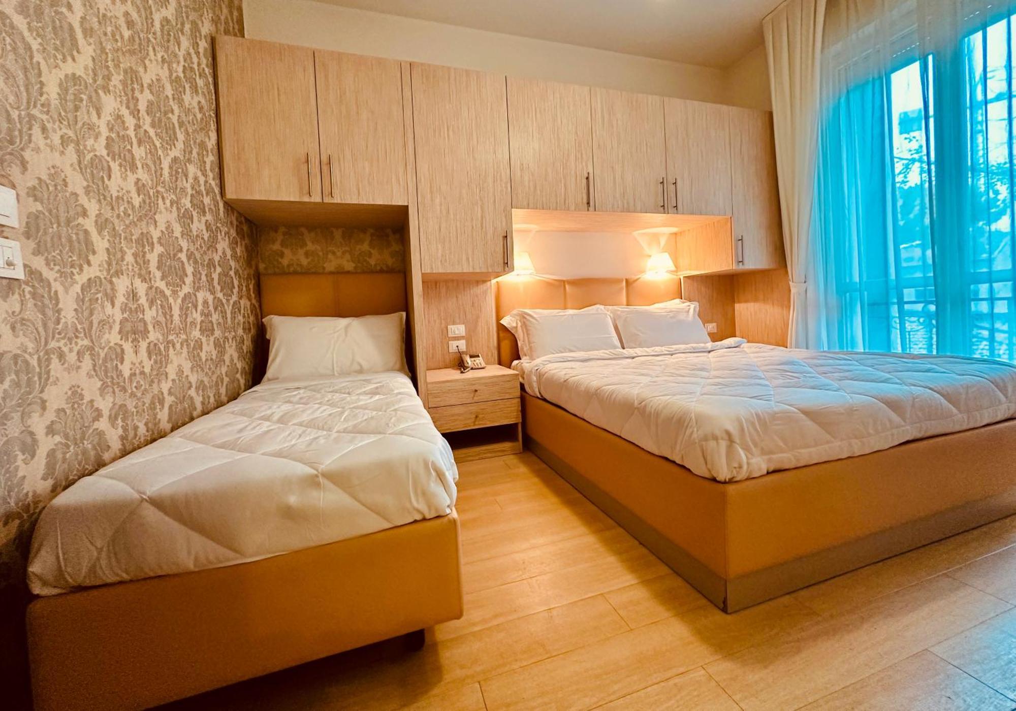 Hotel Miramare - Spa & Suites - Free Breakfast & Brunch Until 13-00 Cervia Szoba fotó